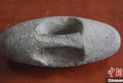吴忠新疆兵团第五师双河市发现疑似新石器时代石器