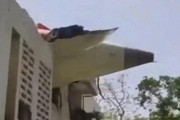 吴忠印度一波音787客机坠毁机上242人、地面5名学生遇难！我驻印度使馆：机上无中国籍乘客
